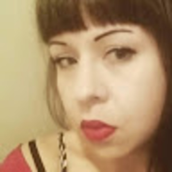 Meet your Posher, Chrissy - Picture 1 of 1